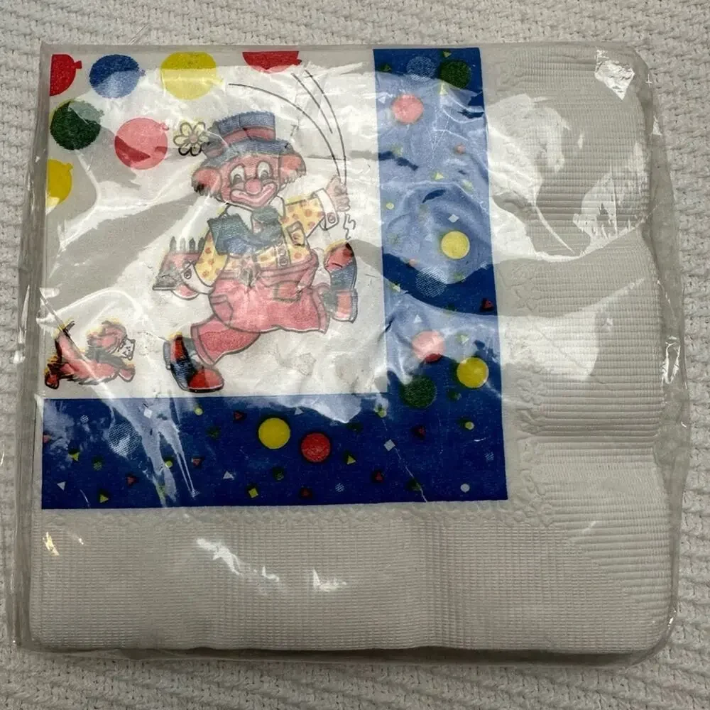 Vintage 1986 C.A.Reed Clown Theme Party Napkins 16 Count Factory Sealed